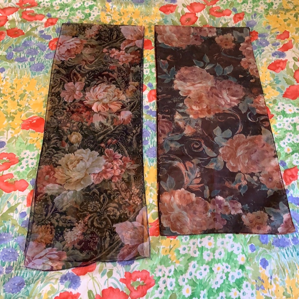 LAST CHANCE ✨ Sheer Floral Scarf Bundle AS IS